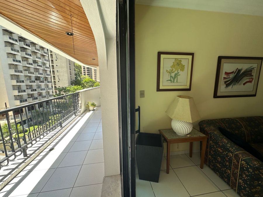 Apartamento - Venda - Pitangueiras - Guaruj - SP