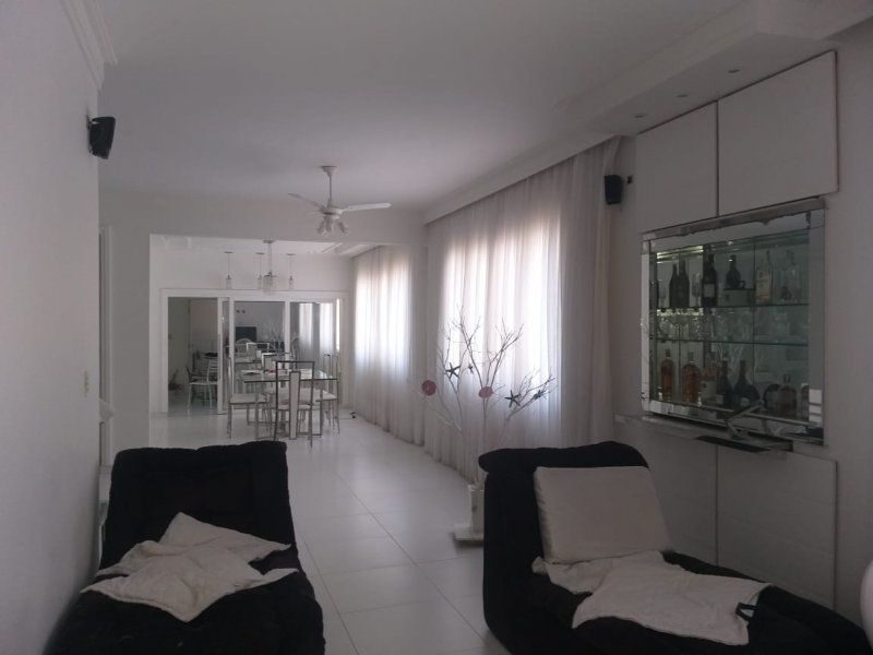 Apartamento - Venda - Pitangueiras - Guaruj - SP