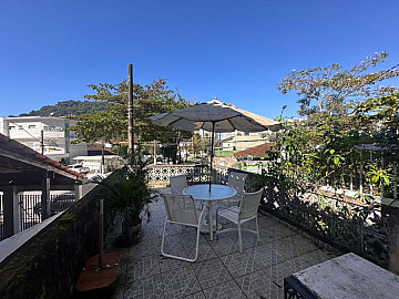 Casa � Venda